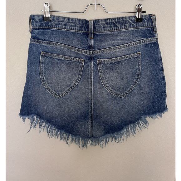 Free People We The Free Bailey Fringe Denim Skirt Size 28 Blue - Picture 6 of 10